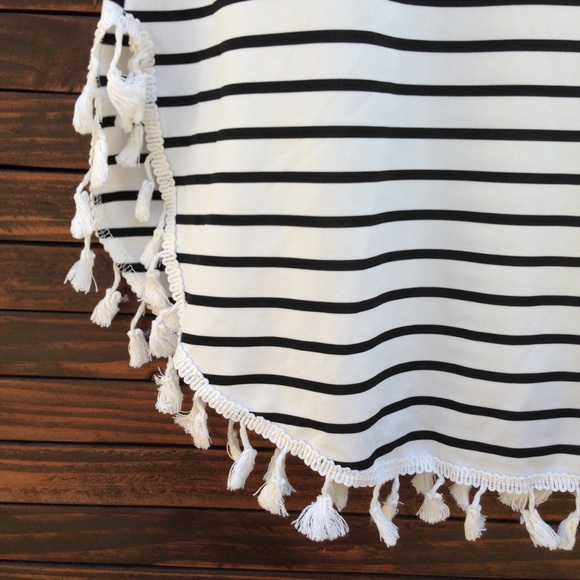 tassel t-shirt dress - Picture 5 of 6